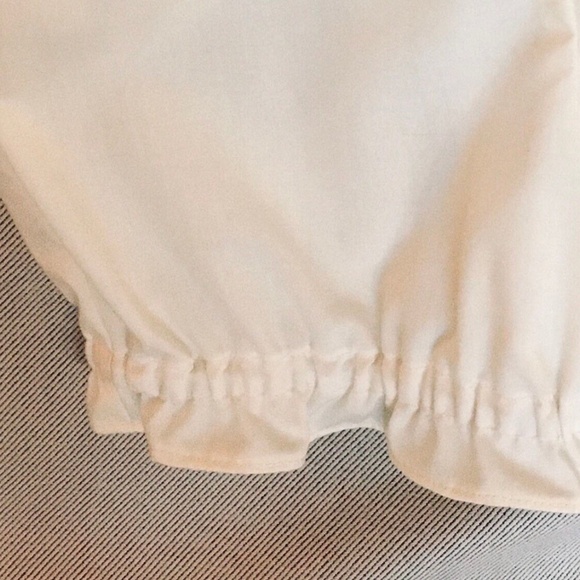 2T RUFFLE SHORTS - Picture 3 of 3